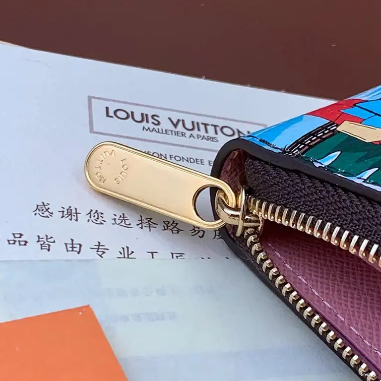 2311YA0037 LV Bags 0813
